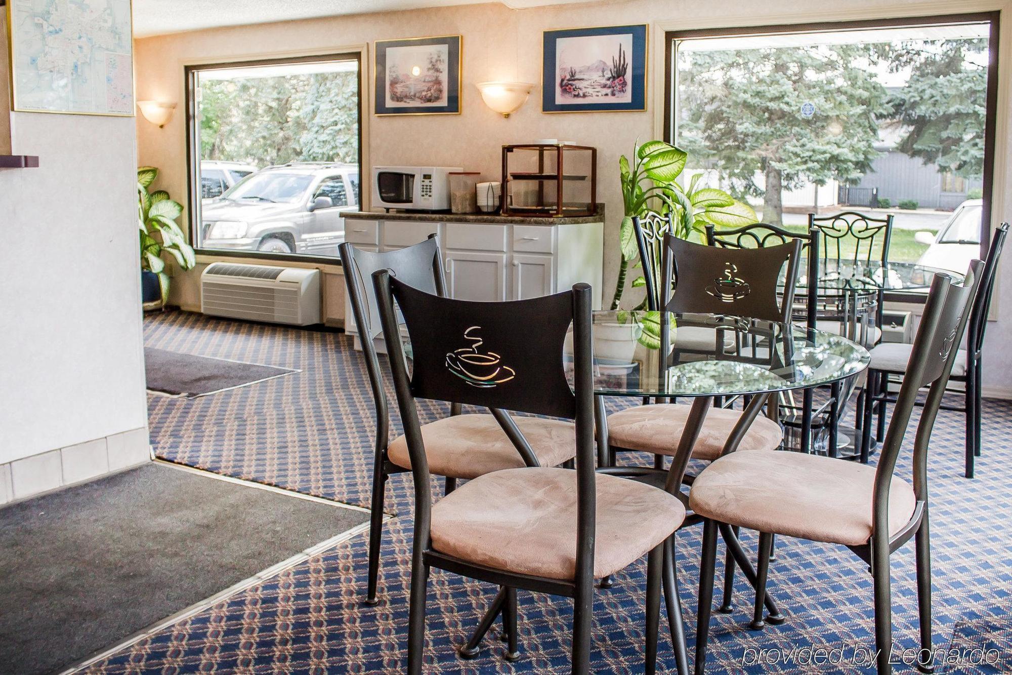 Rodeway Inn Findlay Exterior foto